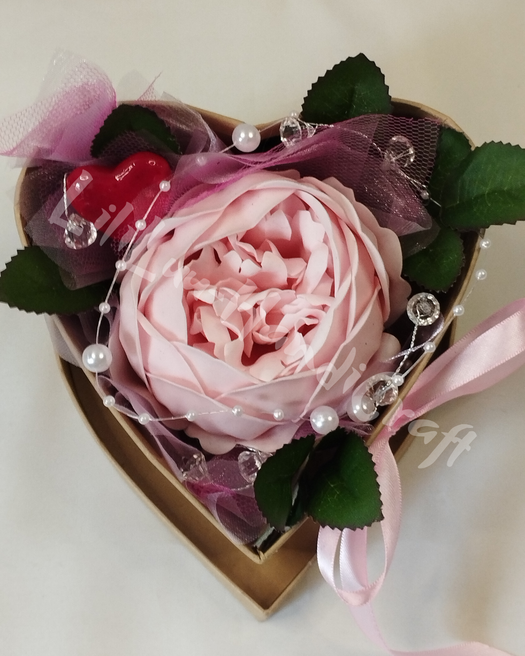 (DD7-3) Mini Flower Box z kwiatami mydlanymi
