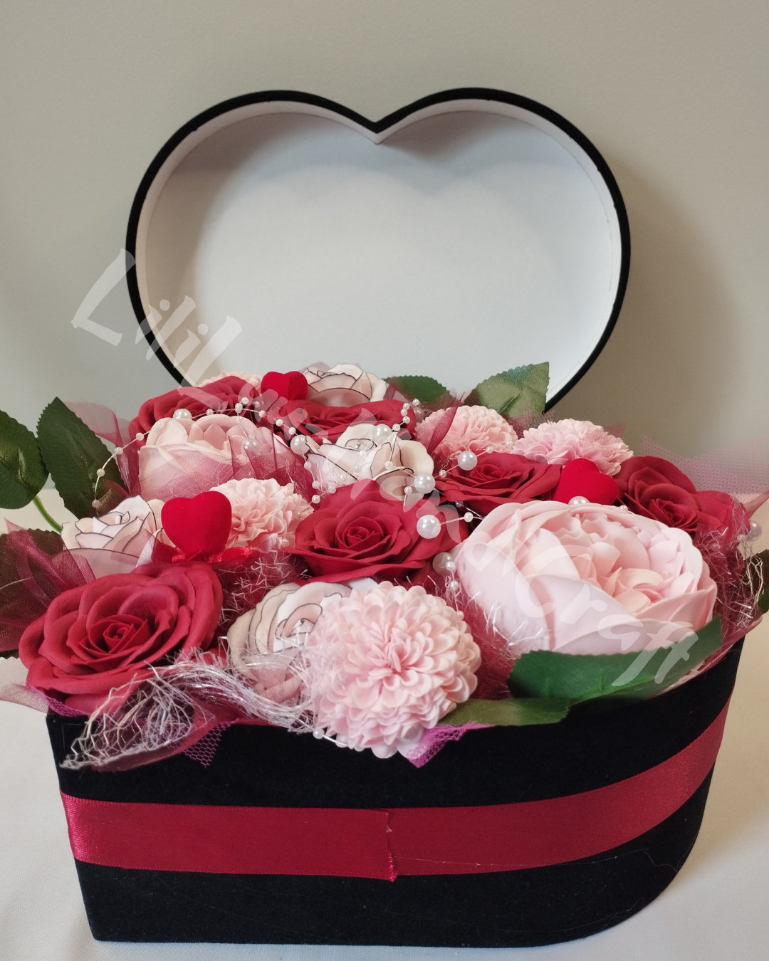 (DD7-4) Flower Box Premium z kwiatów mydlanych