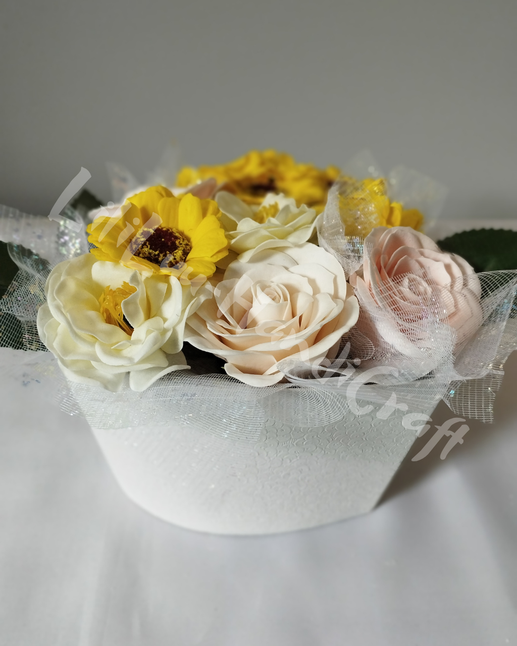 (DD7-1) Flower Box z kwiatów mydlanych