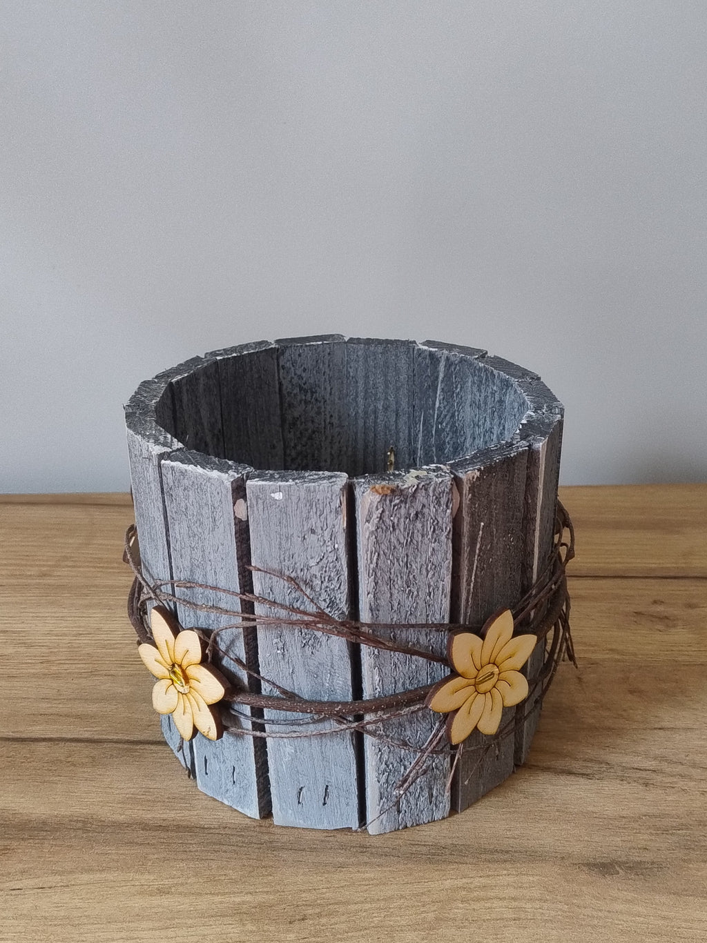 (DS8-1/S/GREY) Drewniana Osłonka Sztachetowa